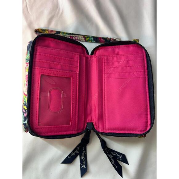 Vera Bradley Petal Paisley Zip-Around Wallet Wristlet Clutch Small Purse - Picture 3 of 6